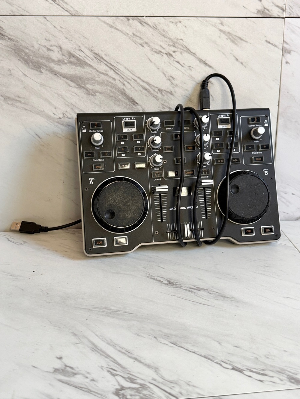 Hercules DJControl MP3 e2 Compact USB DJ Controller Mixing Deck
